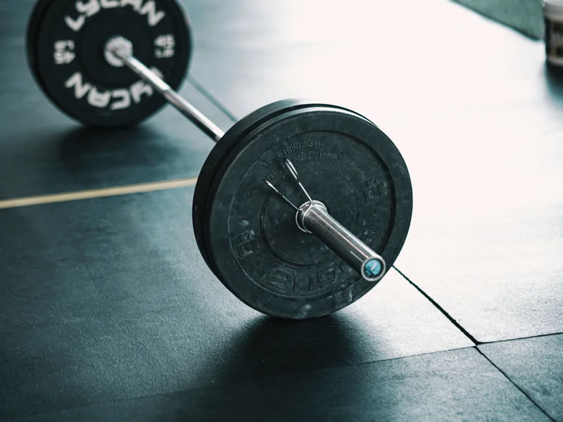 Atletas corriendo en sesión de OCR